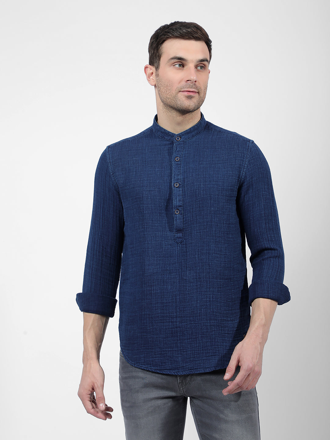 トップス FOUNDOUR REGULAR COLLAR DENIM SHIRT REGULAR COLLAR DENIM SHIRT（レギュラーカラーデニムシャツ