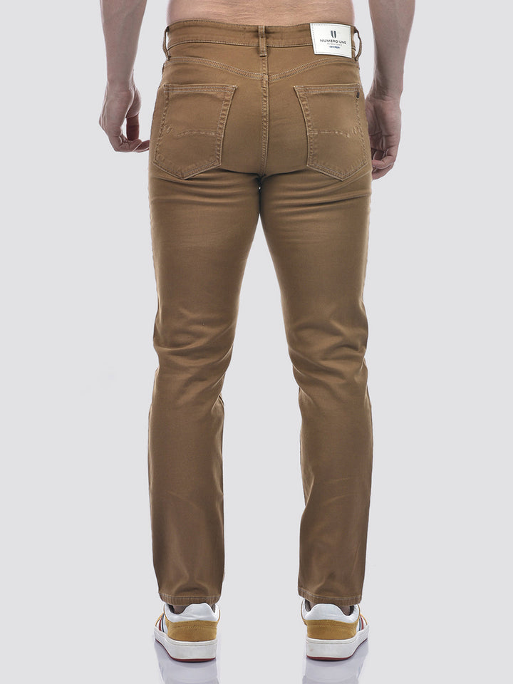 CHOCO BROWN