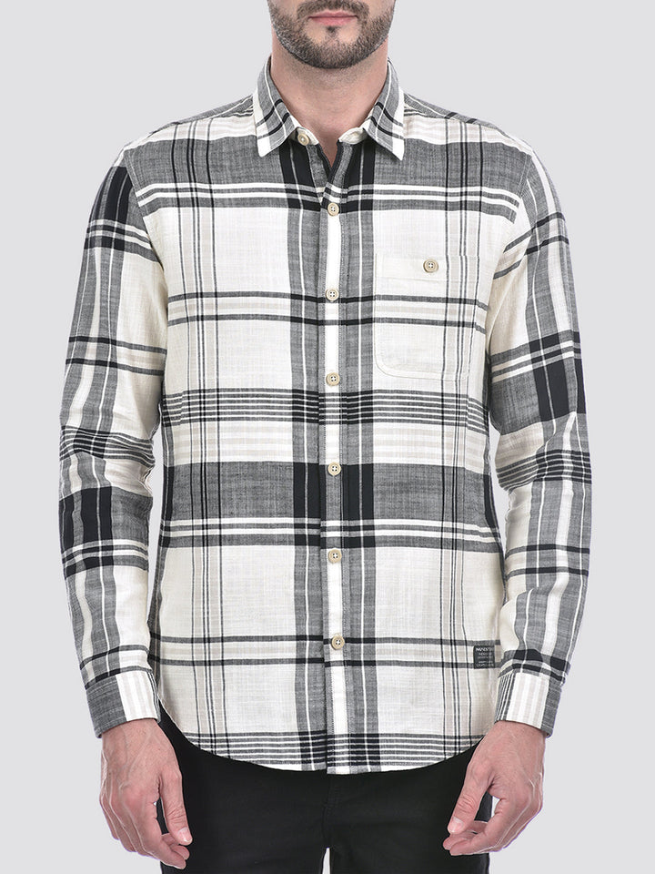 OFF WHITE