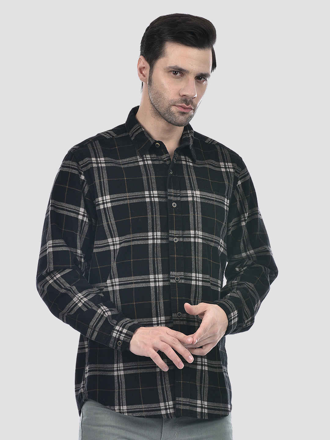 Buy Men's Checks Black Regular Fit Shirt Online | Numero Uno