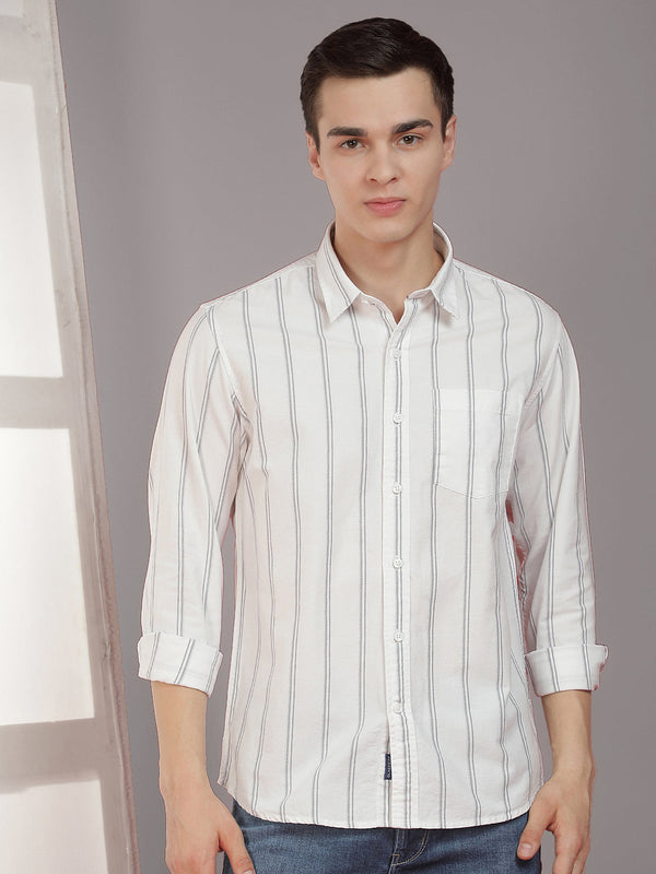 Men's white vertical striped regular fit shirt