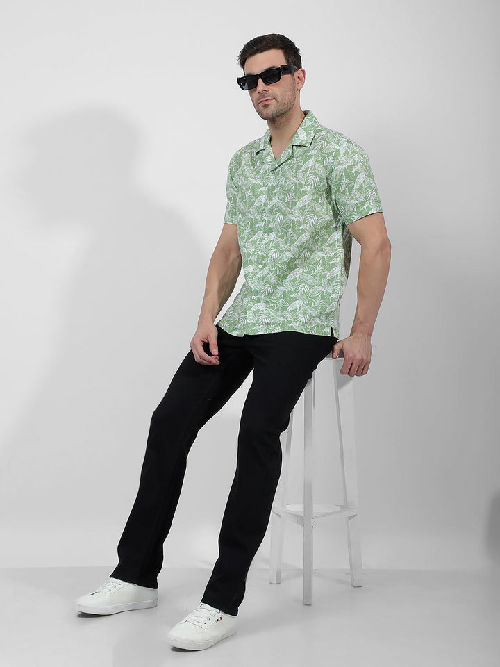 GREEN